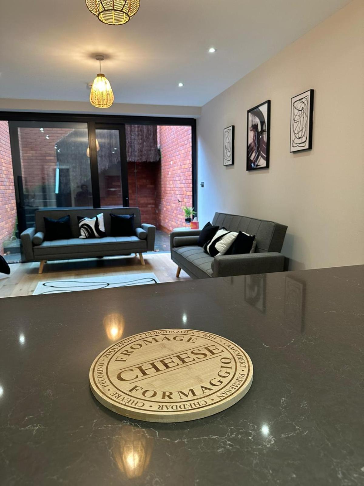 Richardson Deluxe - 3 Bed