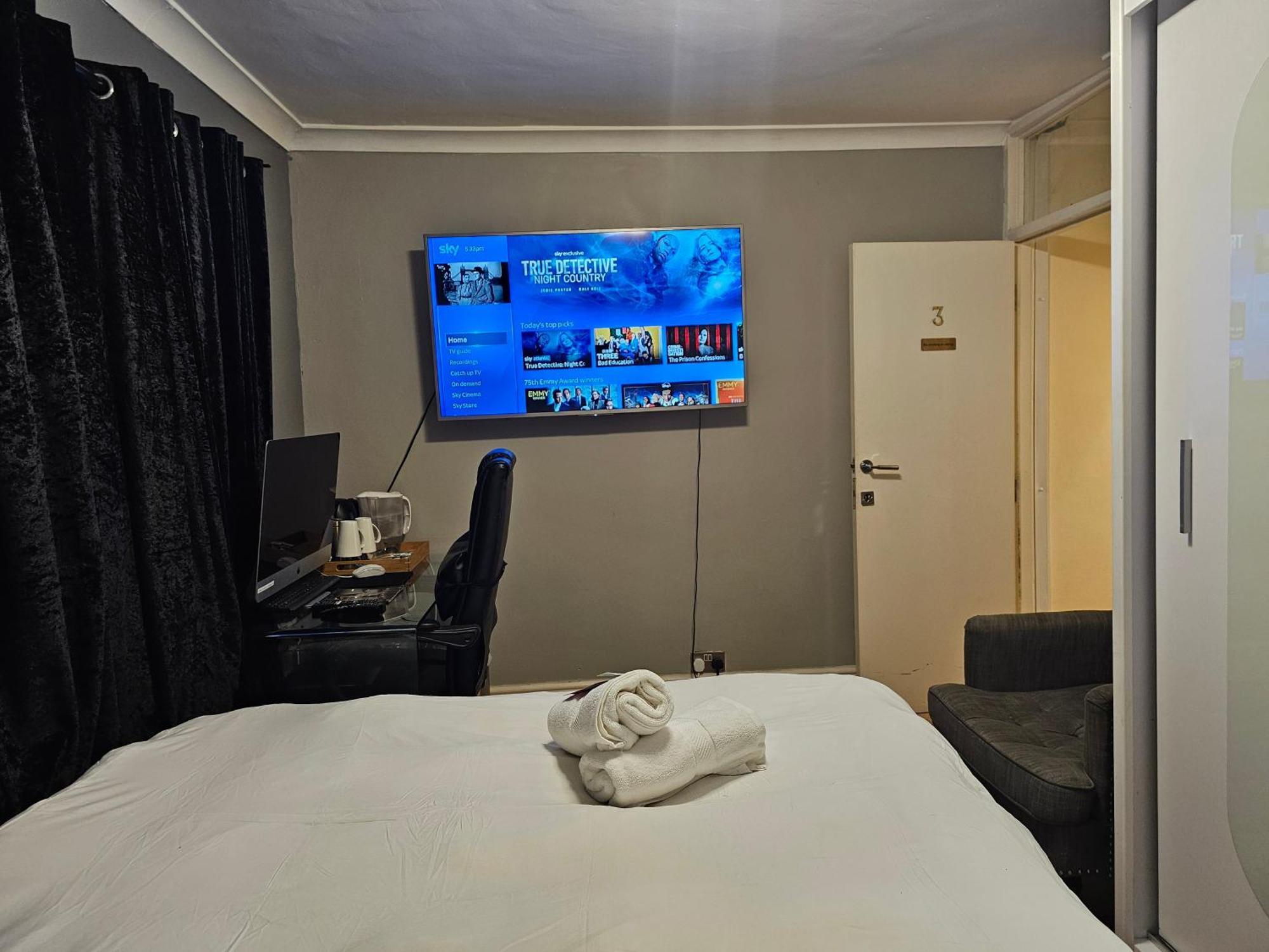 Privat overnatting Umbrella Excel London