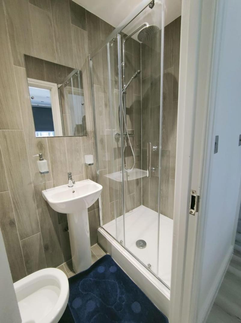 Flat 6 Crawford Apartment London