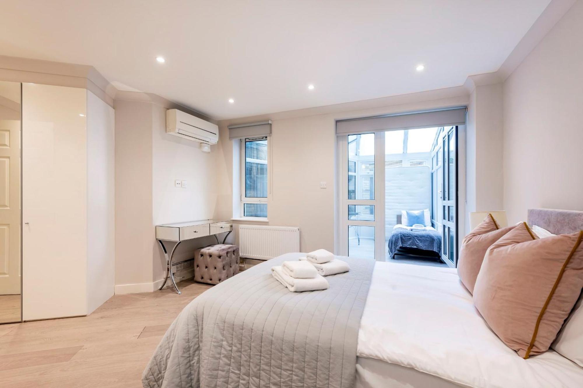 Beautiful 2-bed Flat-hosted By Sweetstay Appartement