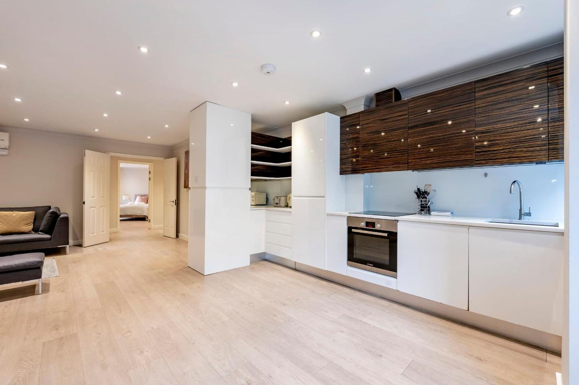 Stunning 2-bedroom-hosted By Sweetstay Londres