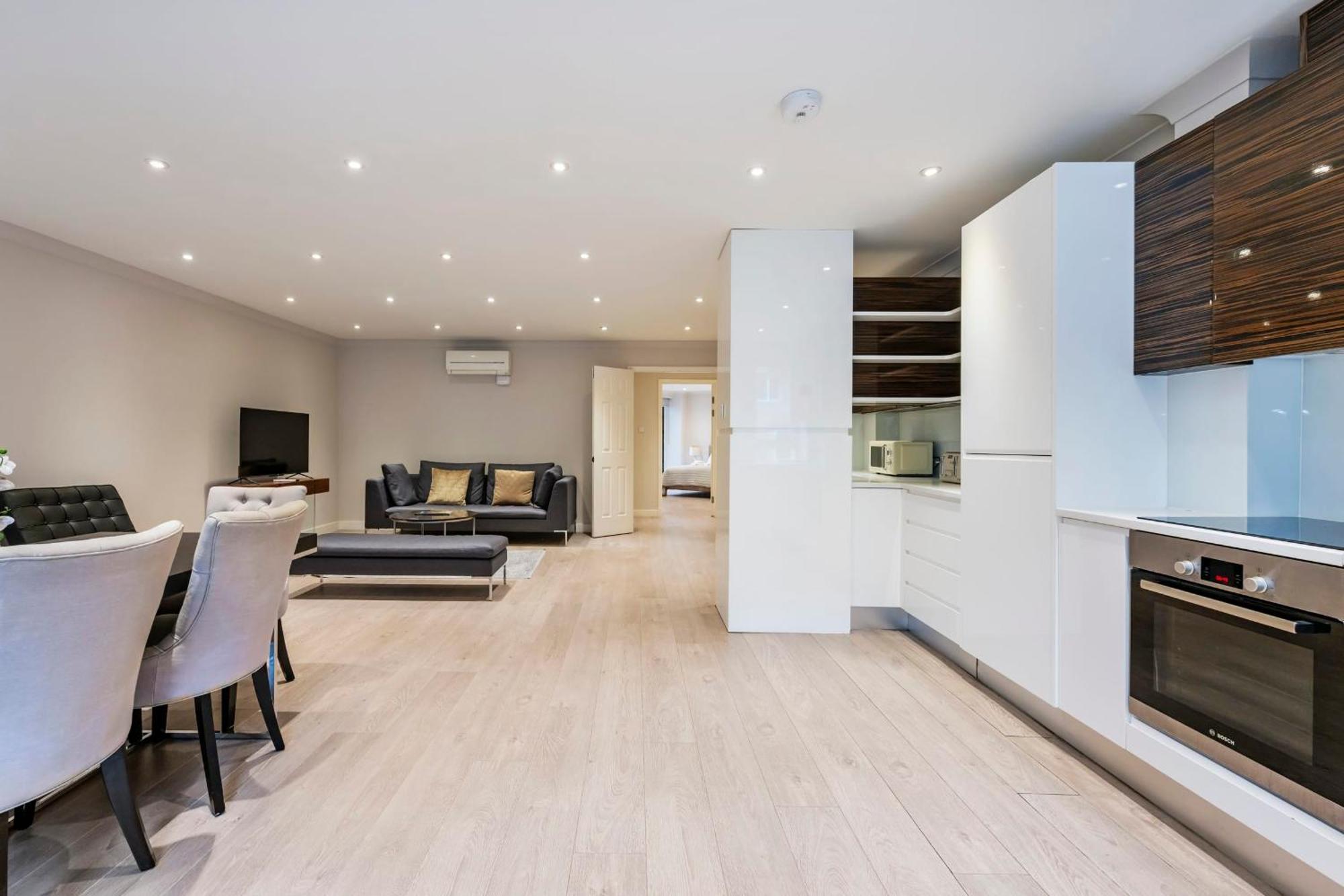 Appartement Beautiful 2-bed Flat-hosted By Sweetstay Londen