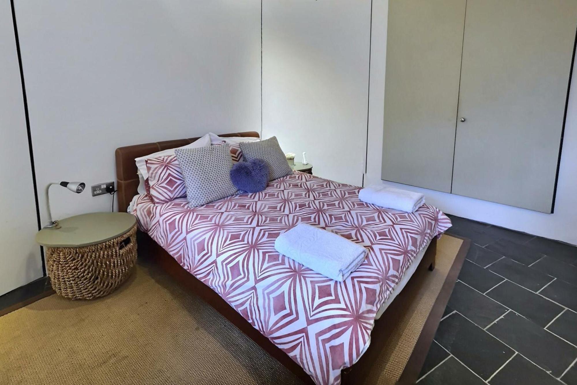 1 Bedroom Flat In Kings Cross London