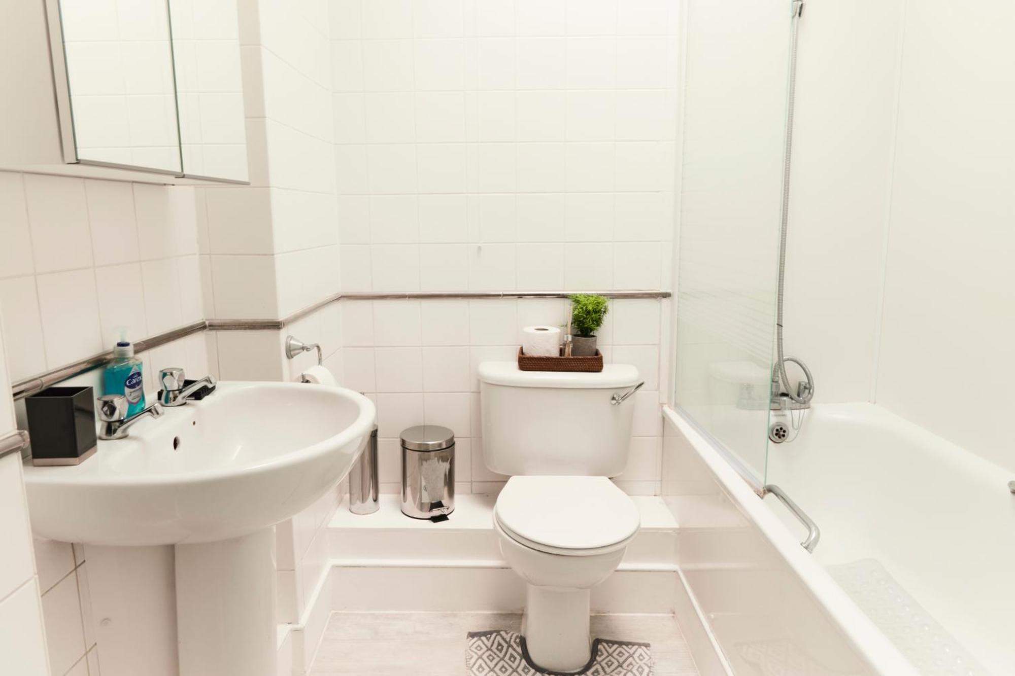 Flat, Stylish 1br Near Shoreditch Londen