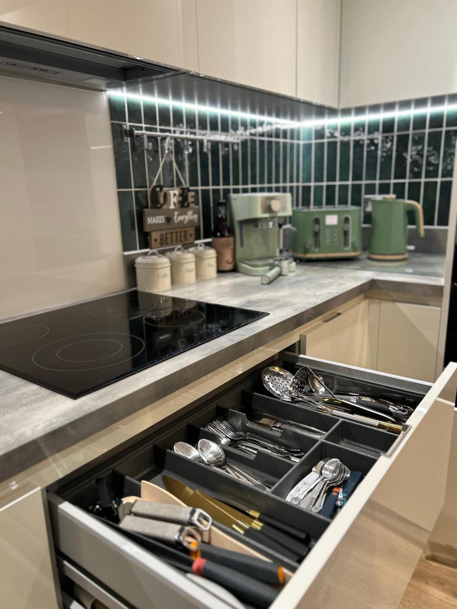 Leilighet Canary Wharf, Sleeps 4, Fast Wifi, Gym, Prime Location *
