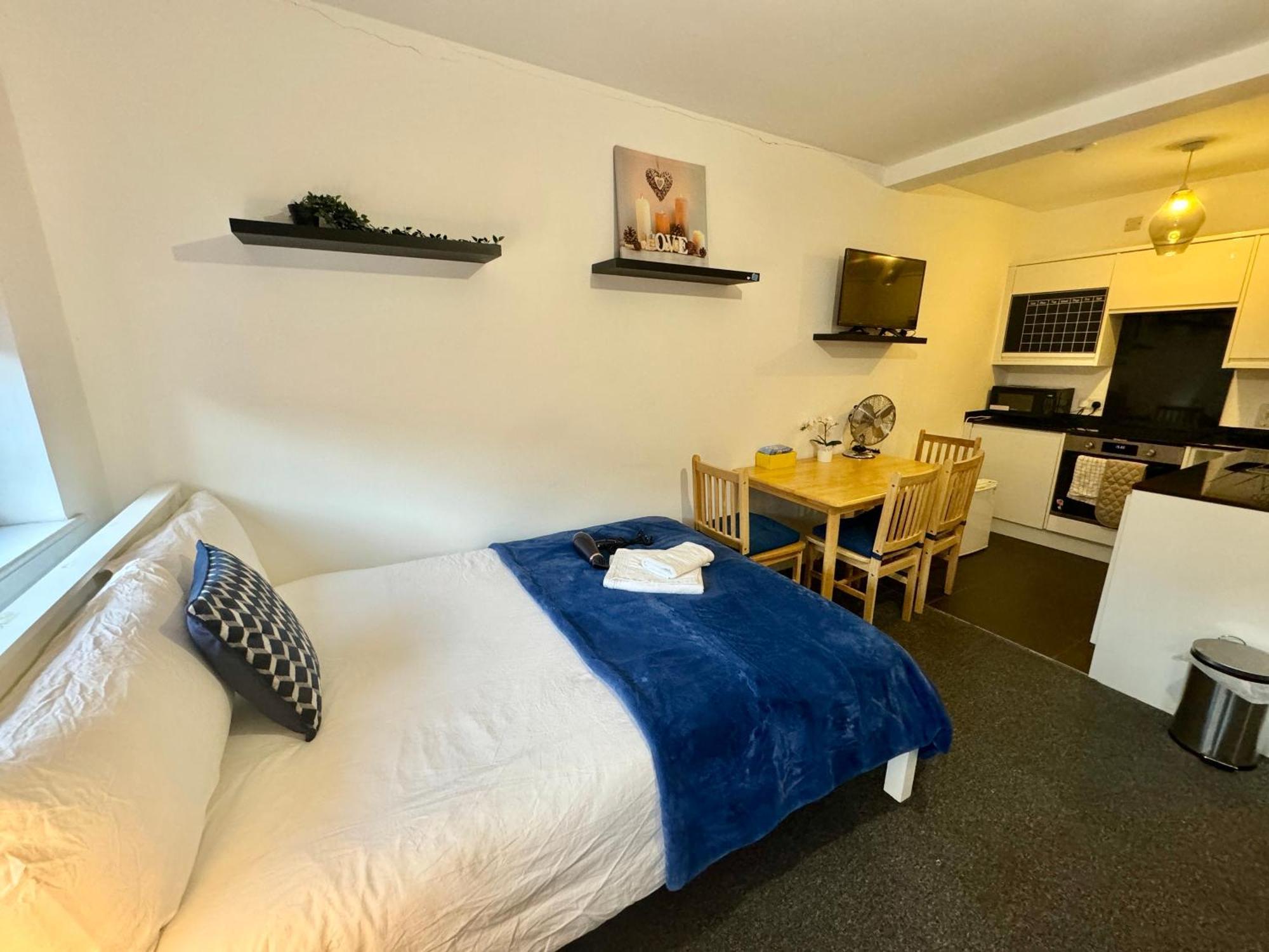 Cosmopolitan Comfort Private Bedrooms In Euston 106 London