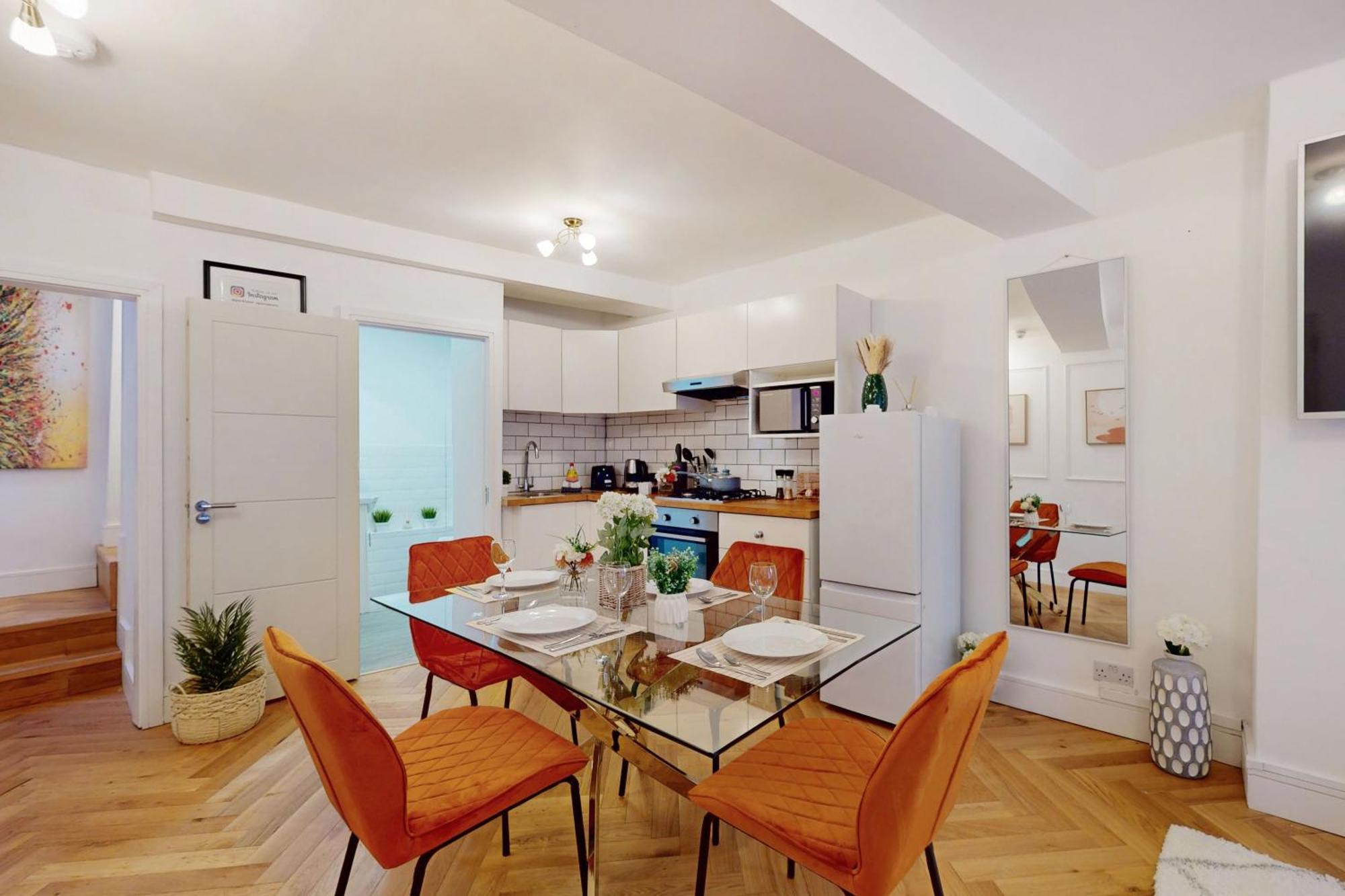 Apartment Park Lane Harrowby Street London
