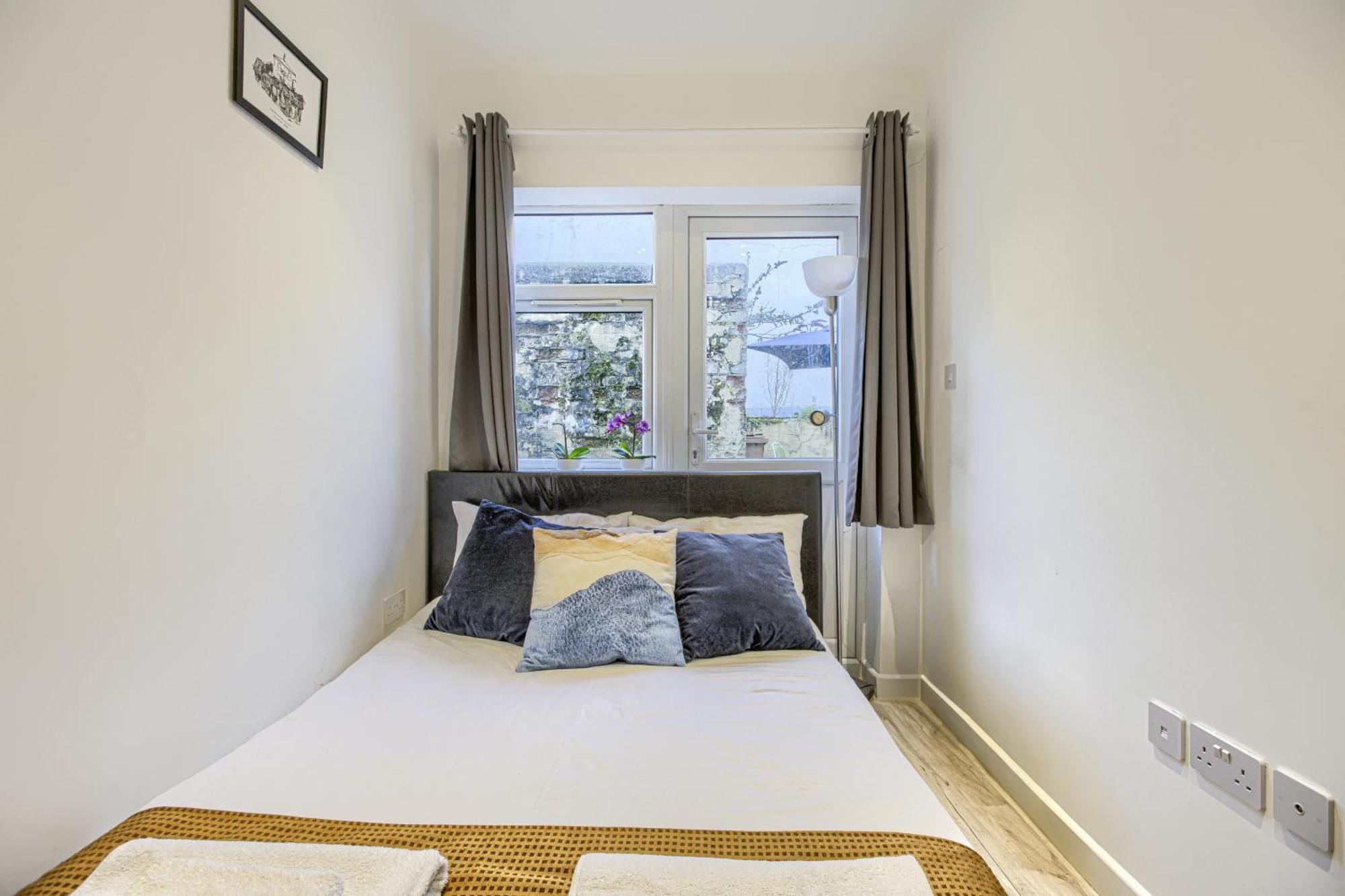 The Finsbury Deluxe Apartment London
