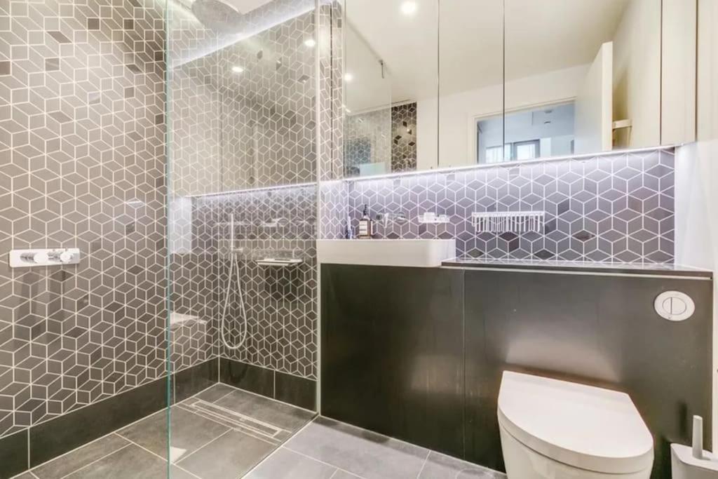 Royal Luxury 3 Beds: Covent Garden Haven London