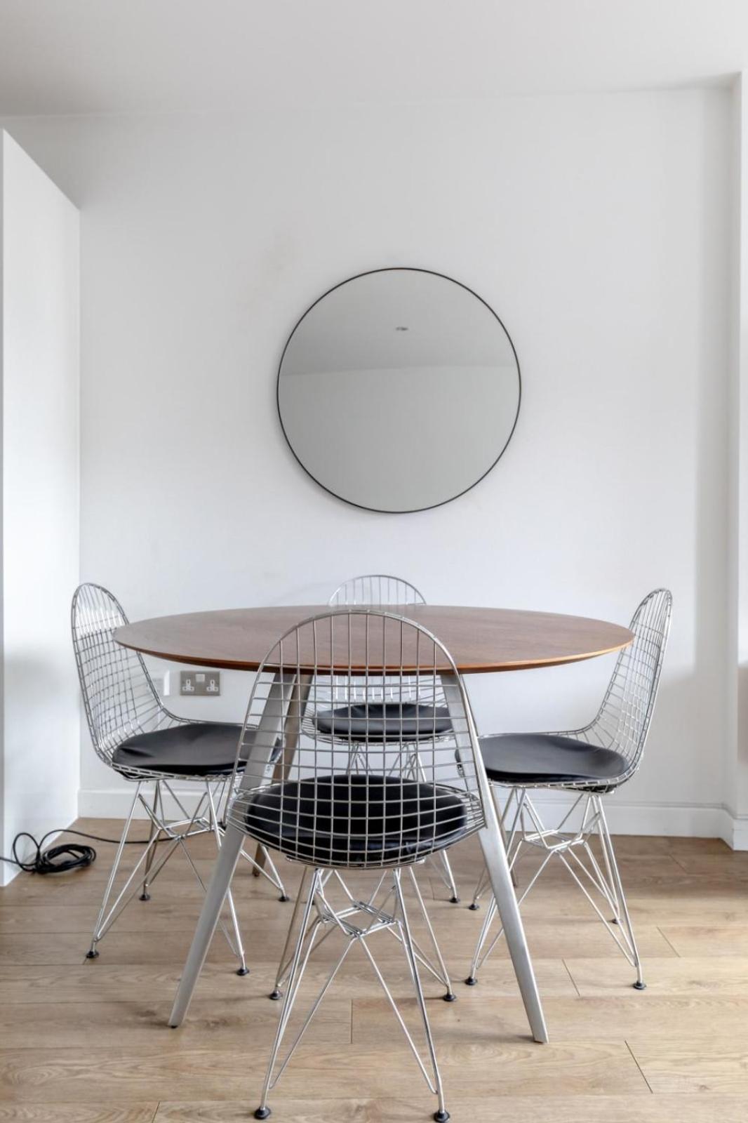 Gorgeous 1bd Flat - 10 Mins From Clapham Common! London