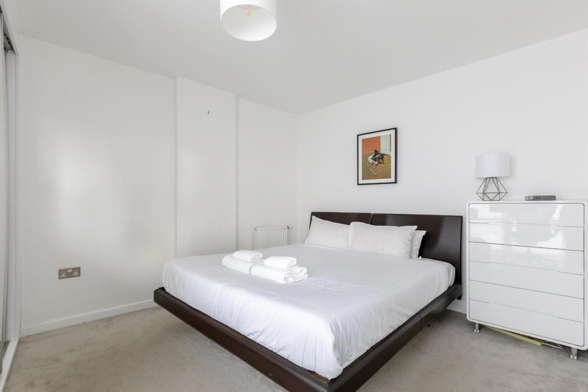 Apartment Gorgeous 1bd Flat - 10 Mins From Clapham Common! London