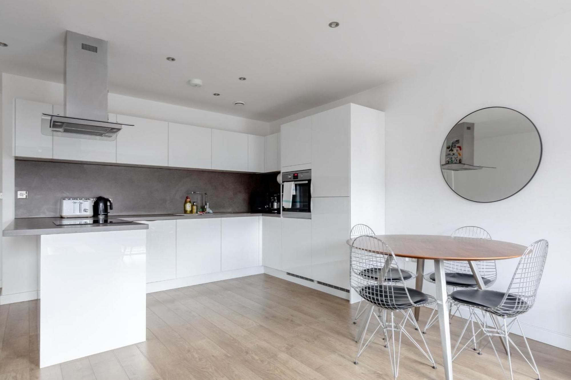 Gorgeous 1bd Flat - 10 Mins From Clapham Common! Apartment London
