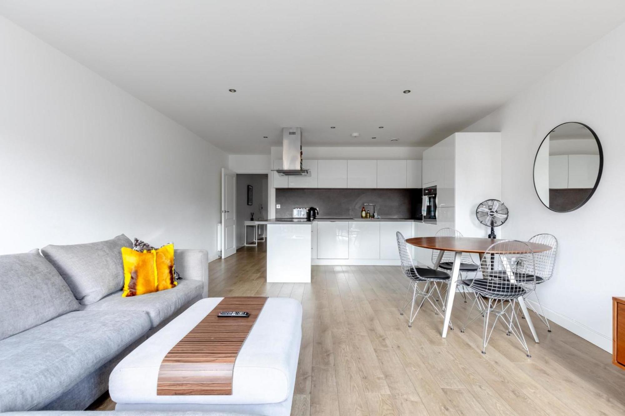 Apartment Gorgeous 1bd Flat - 10 Mins From Clapham Common! London