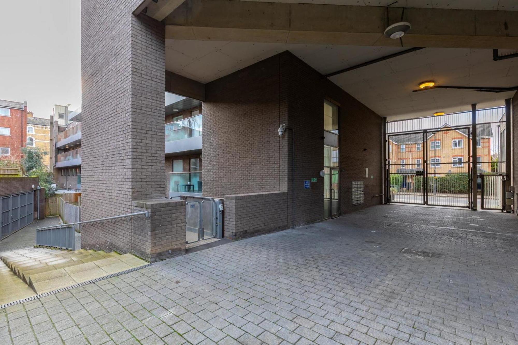 Apartment Gorgeous 1bd Flat - 10 Mins From Clapham Common! *