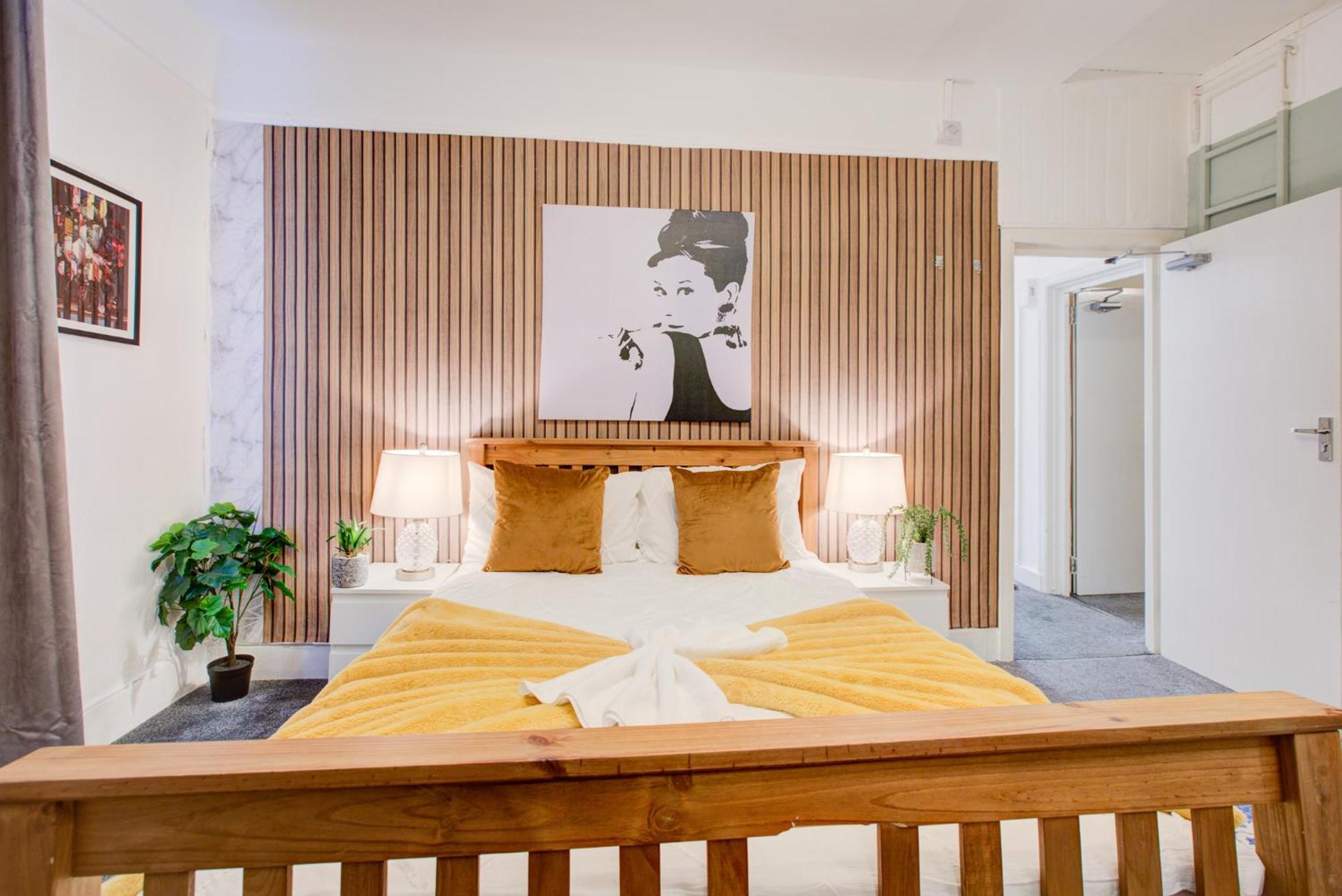 Apartamento 2 Bedroom And Living In *