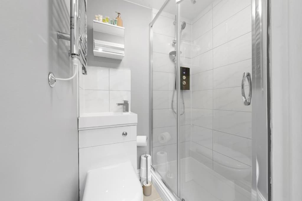 Apartamento In Wood With Private Garden *