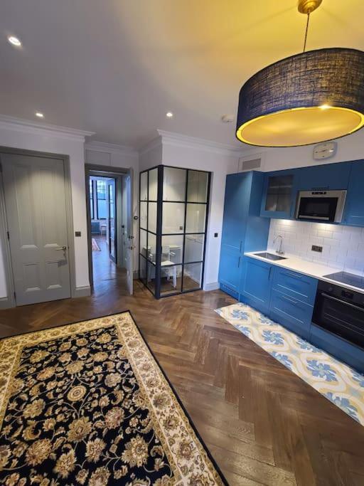 Apartment New Boutique Ground Floor London