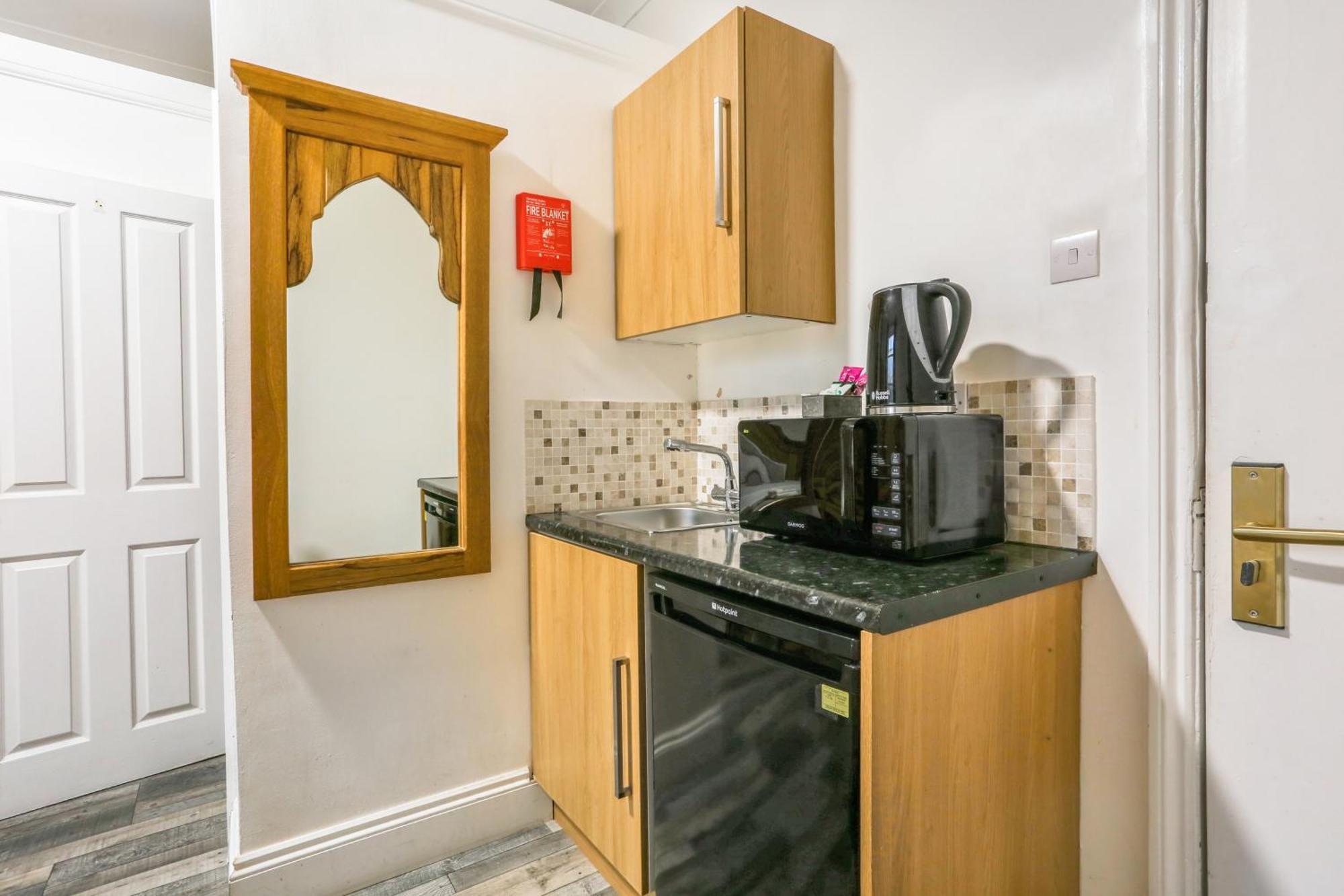 Beiroom Hyde Park * London