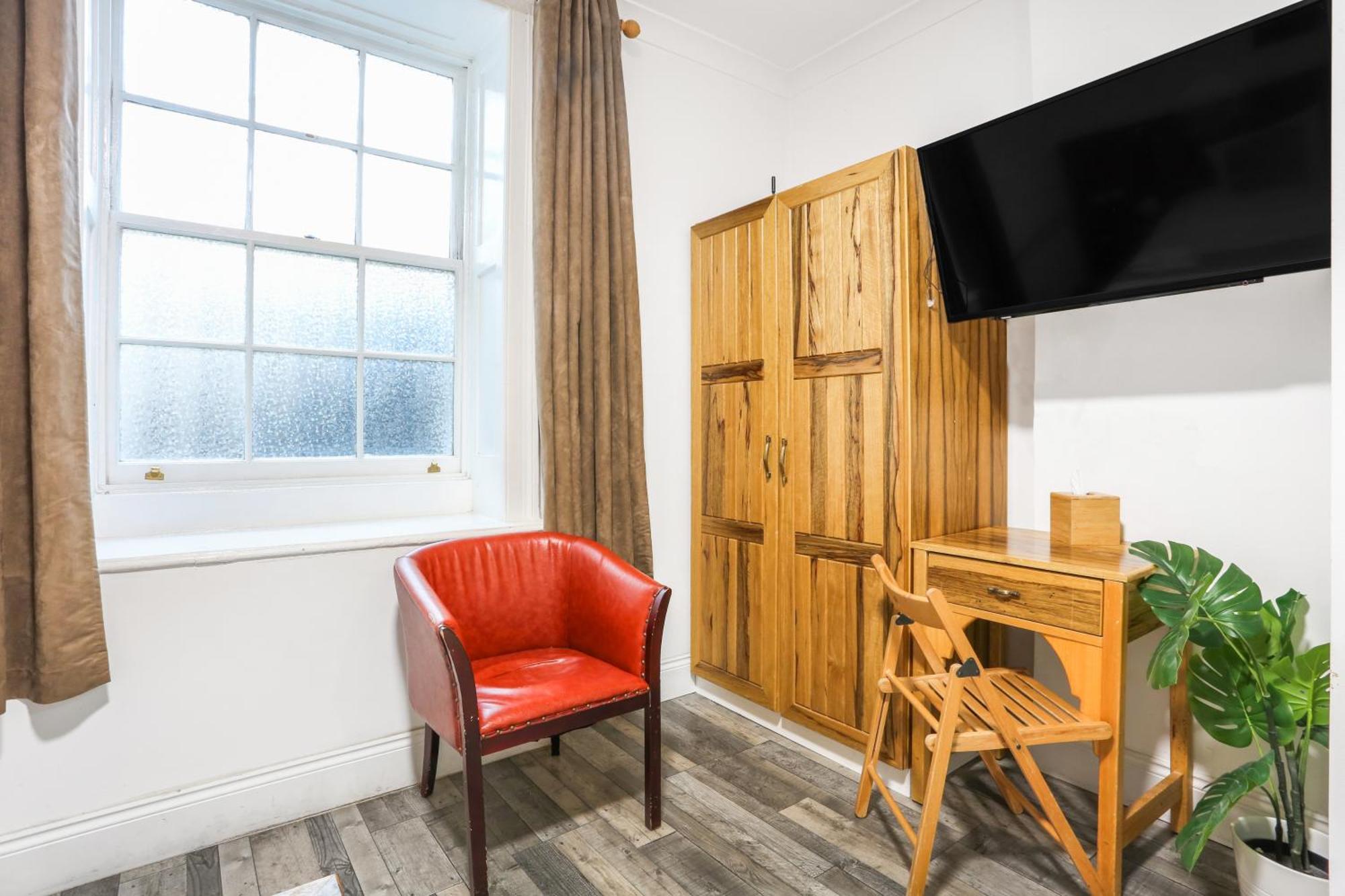 Beiroom Hyde Park Apartment