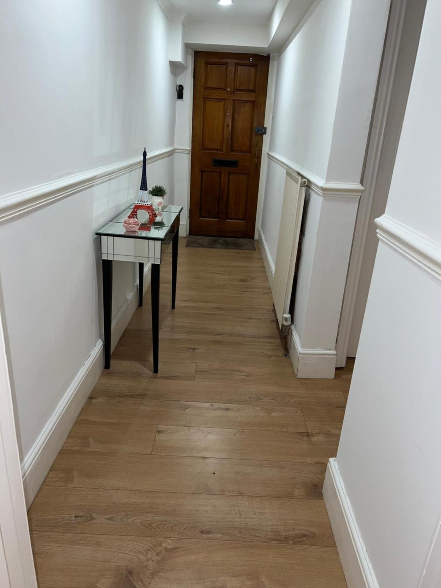 Double Bedroom In Chelsea London