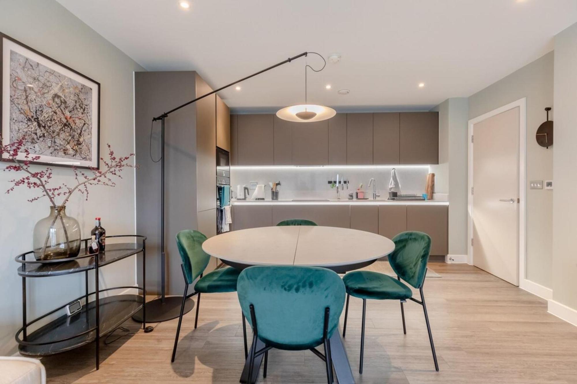 Elegant & Serene 2bd Flat Wroof Terrace Hoxton! Apartment London