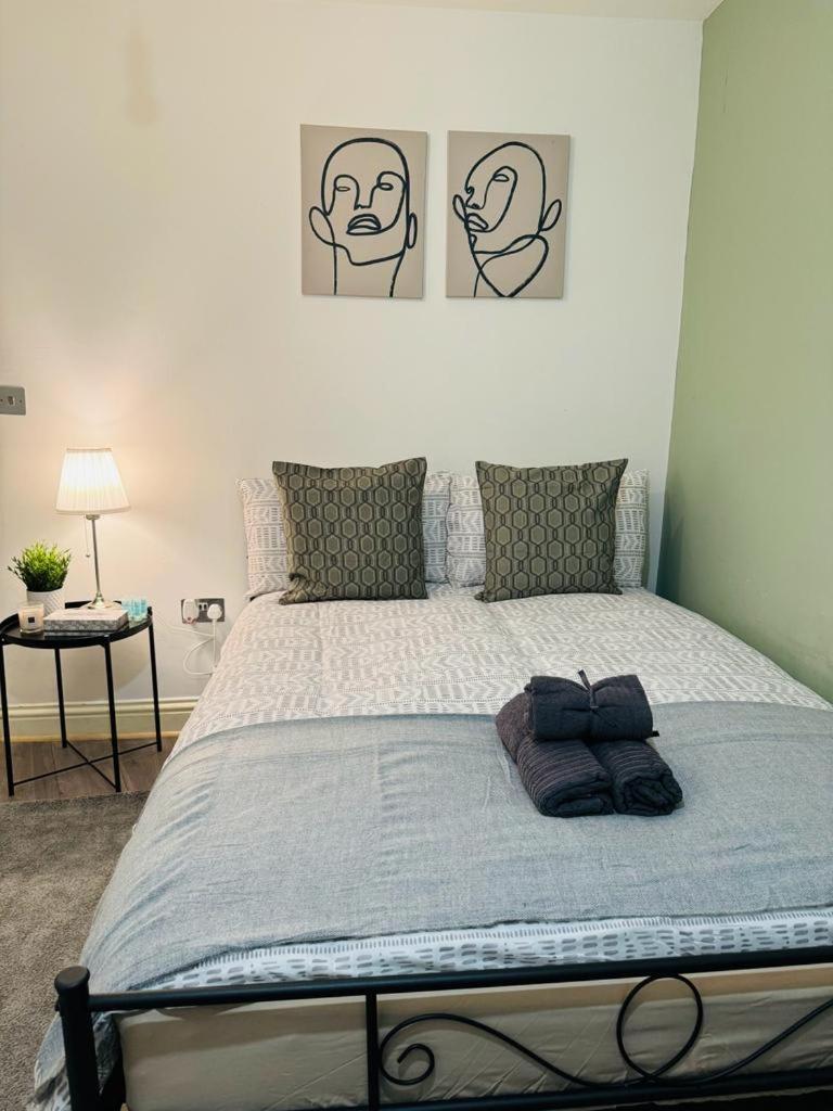 Willesden J Guest 4 * Londen