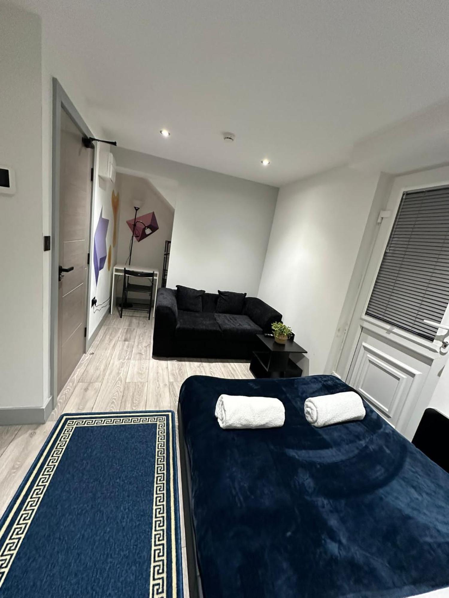 Guest house New Cross Suites -se14