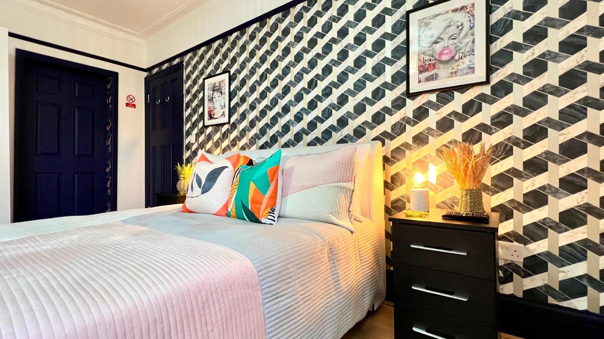 Rest Boutique Golders Apartment