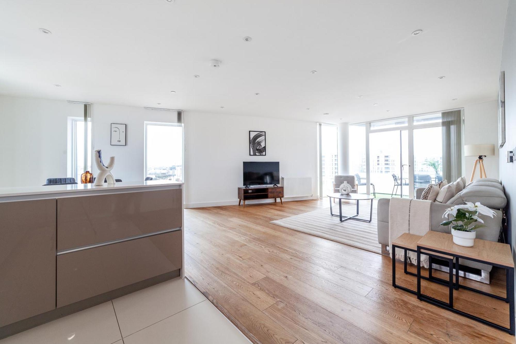 The Thames Collection * London