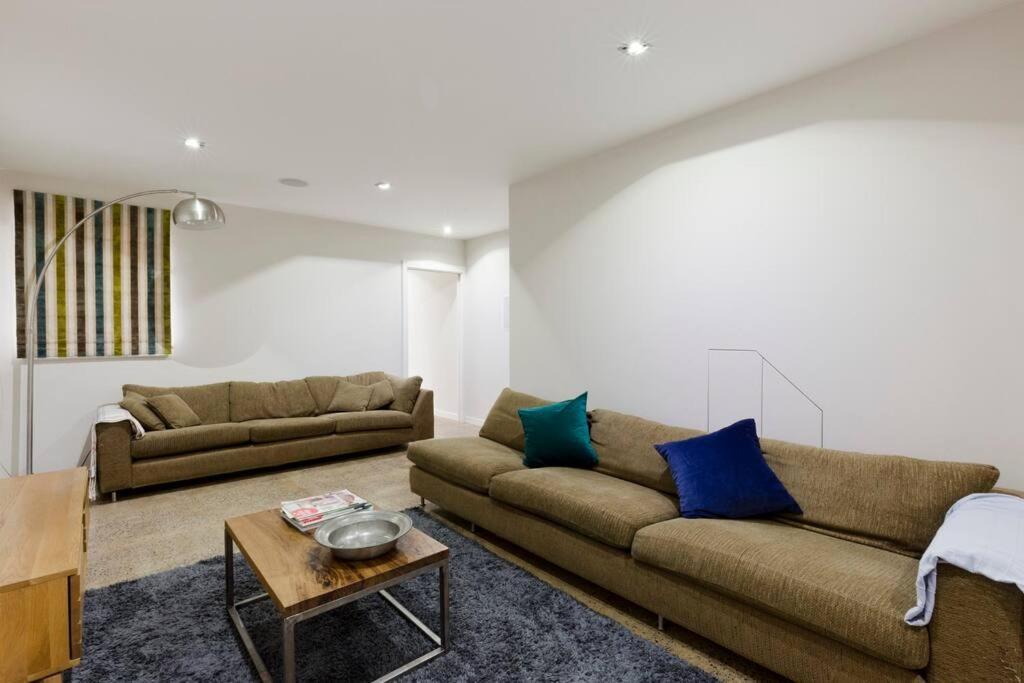 Modern Town House In Barnes, West Сasa de vacaciones *