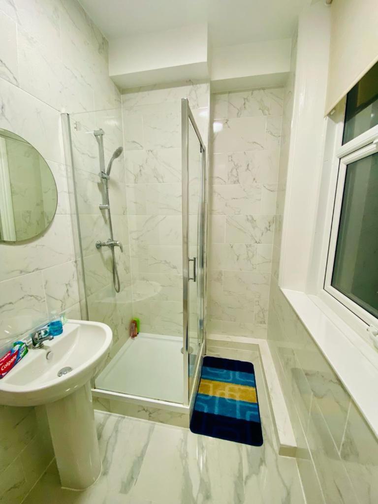Stylish One Bed Studio Oxford Street In Central Londen