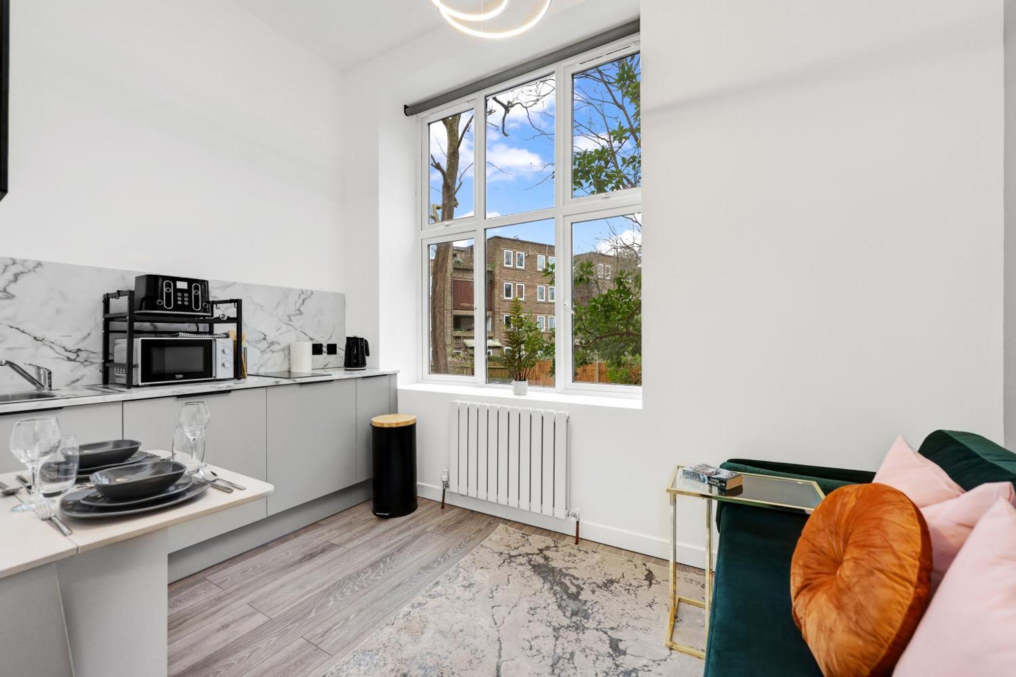 Hilldrop Short Term & Flexible Renting Islington With Free Wifi, Parking & Garden Appartement Londen