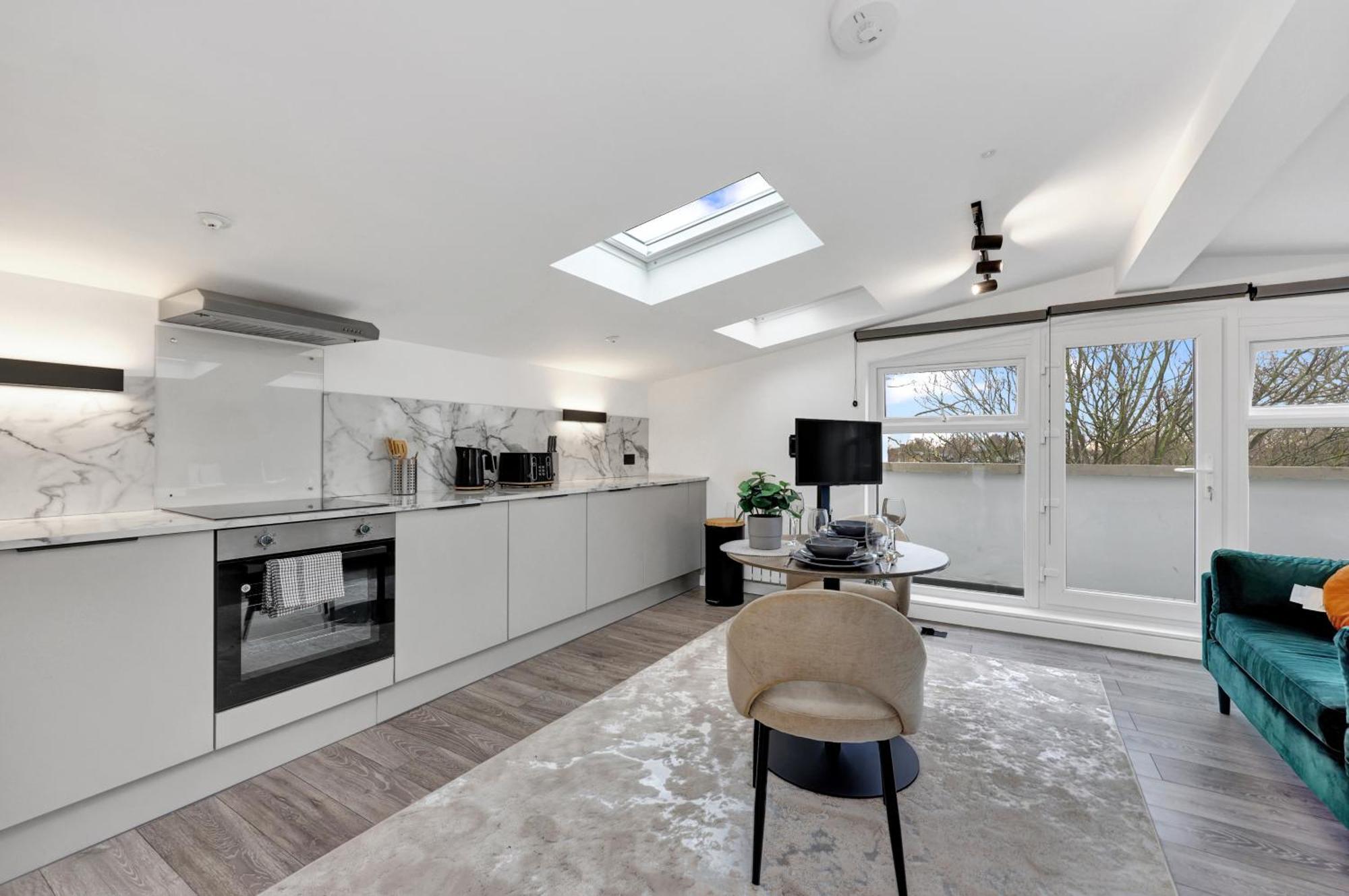 Hilldrop Short Term & Flexible Renting Islington With Free Wifi, Parking & Garden Londen