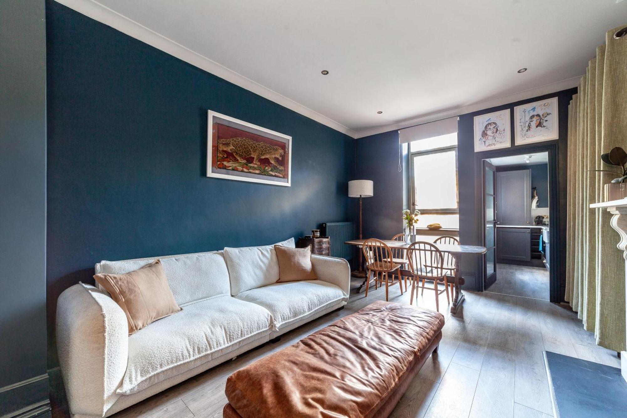 Arte - 2 Bed Luxurious Flat, Garden, 5min Dalston St., Parking Available, Serviced - Up To 5 Ppl * London