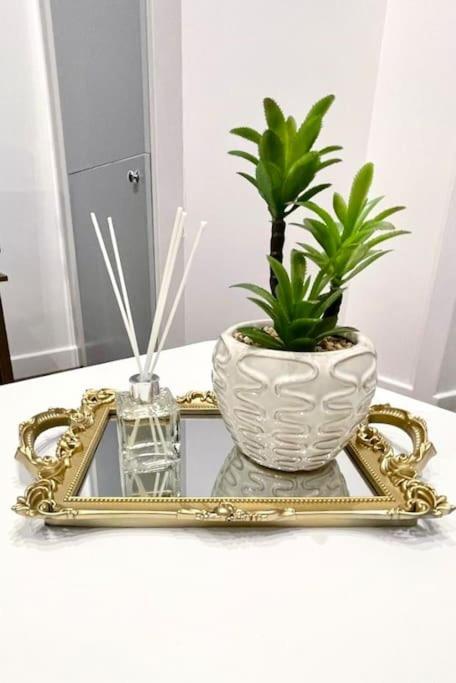 Apartment A Brilliant One Double Bedroom Flat