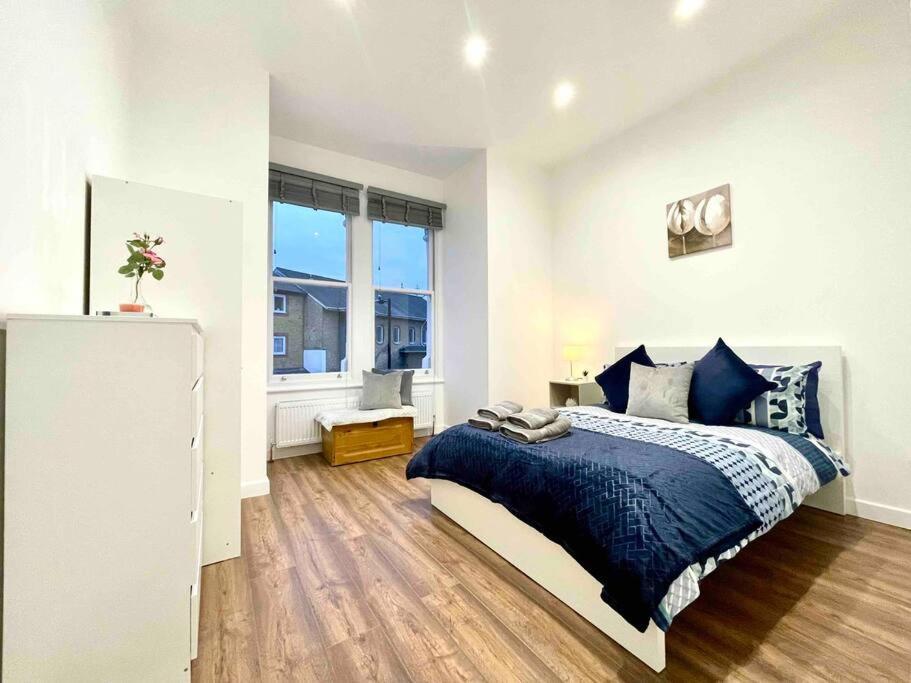 A Brilliant One Double Bedroom Flat Apartment