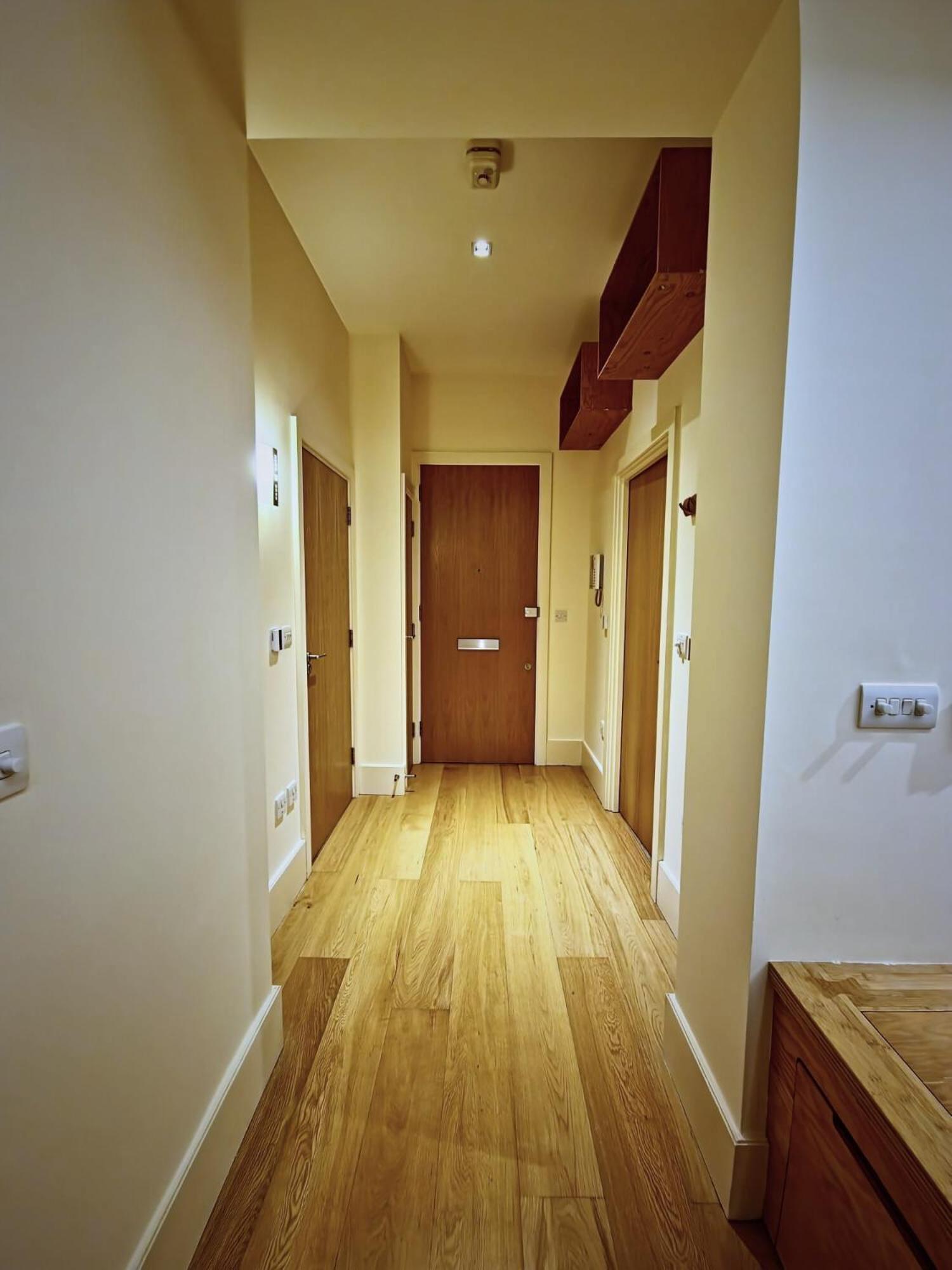 Appartement Wood Studio Flat Londen