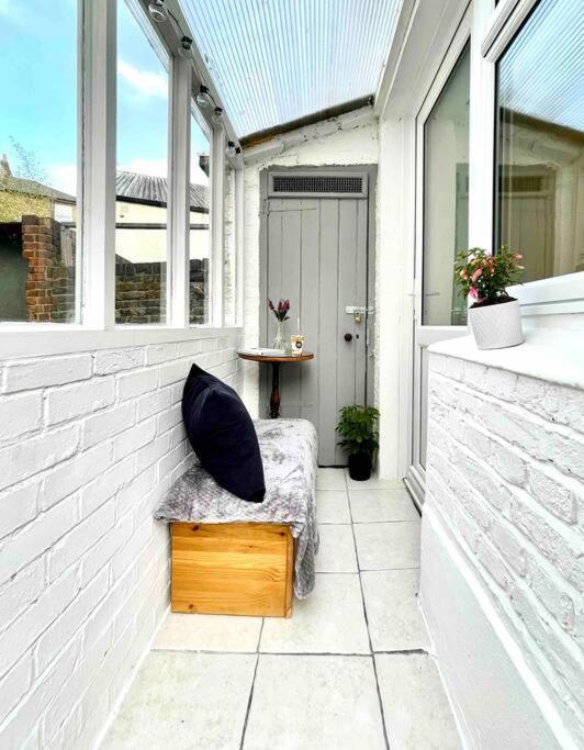 Apartment A Ground Floor Flat With Garden