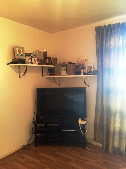 Leilighet 1 Bedroom Flat Near Excel, O2, Canary Wharf - London