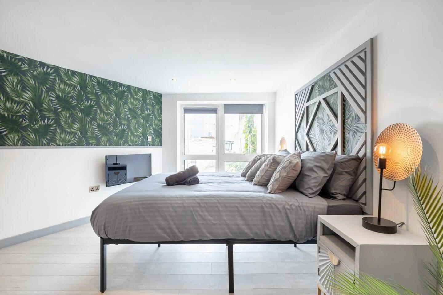 5wjb - Spacious 1 Bed Flat In * London