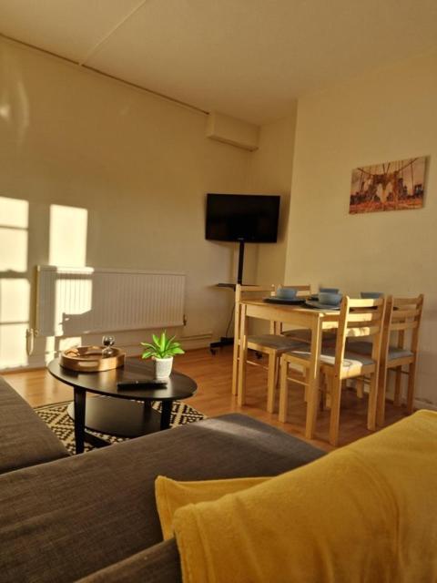 Location * London