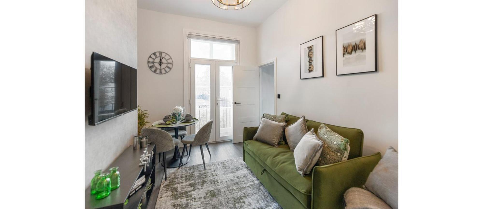 Bliss In The City: Comfortable 1-bed Retreat Apartment London