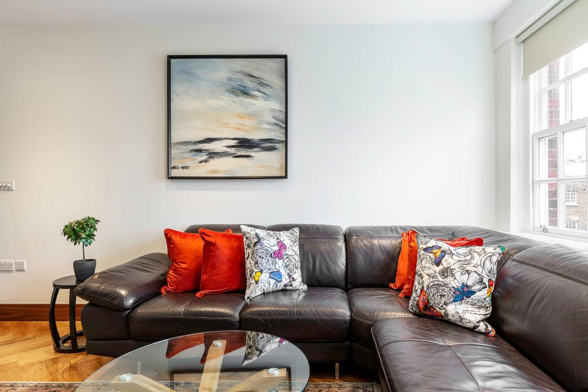 Colourful South Kensington Appartement