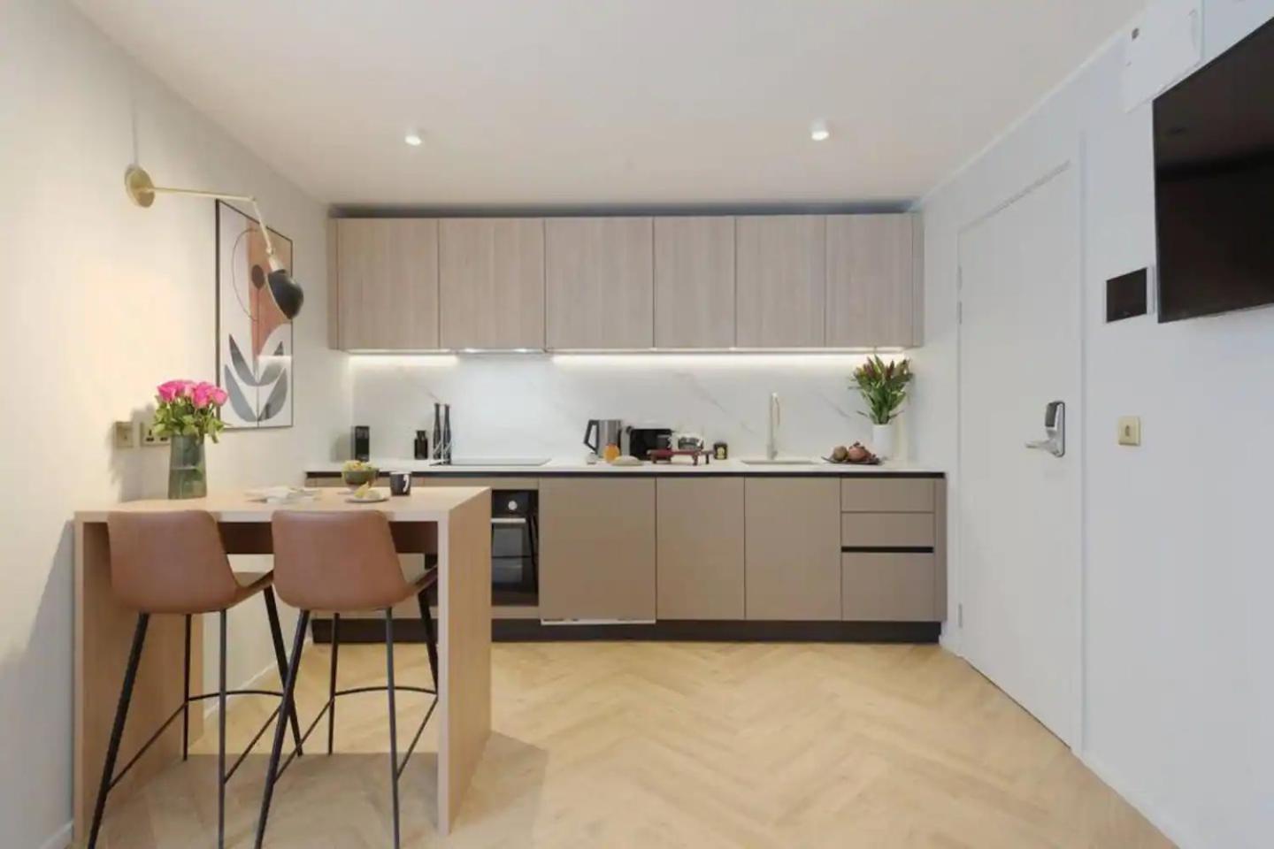 Renovu Premium Homes In Kensington Londen