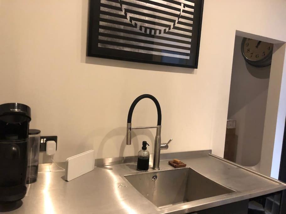Leilighet Stunning Modern Large 5 Bed House Willesden London