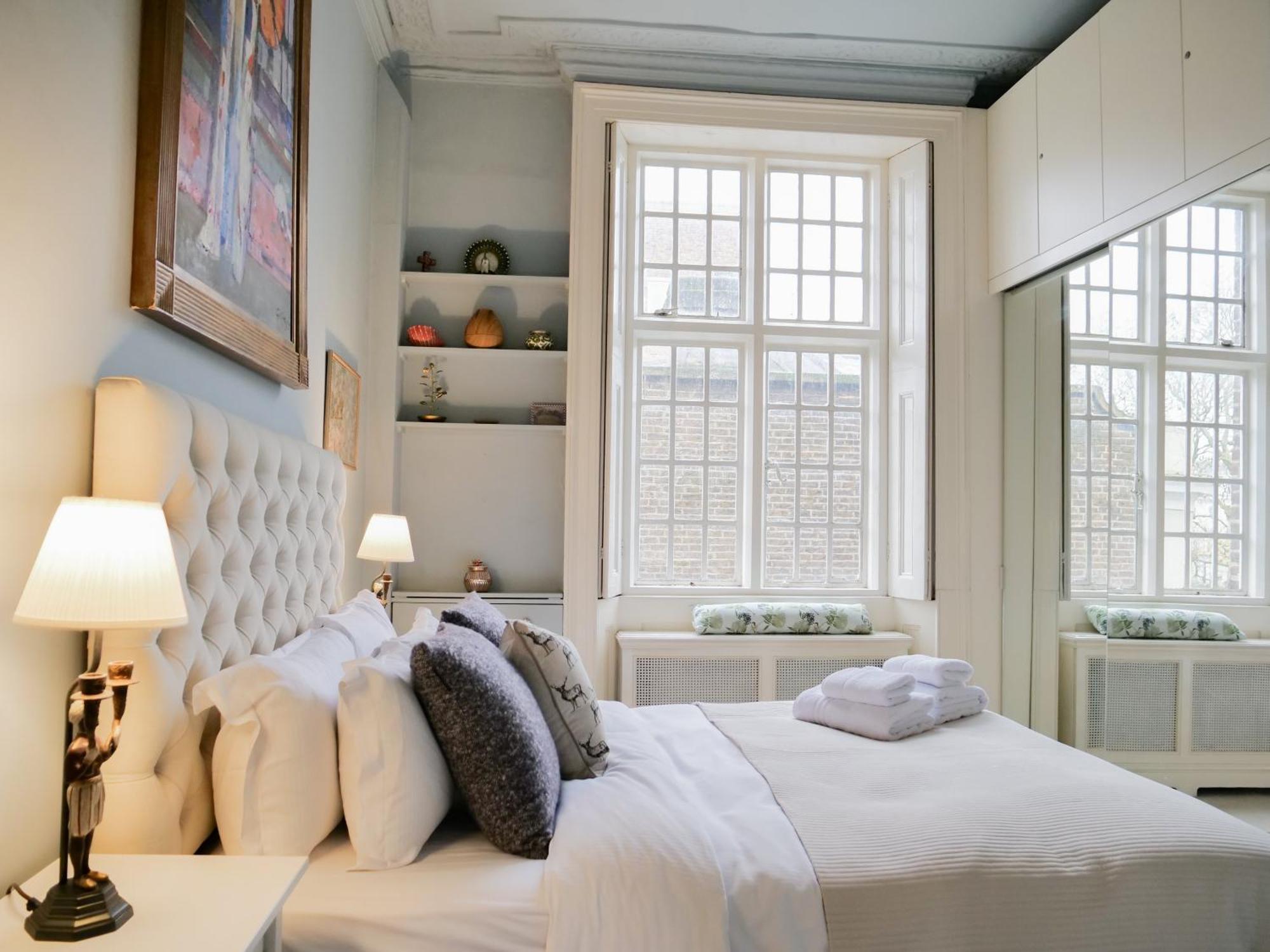 Urban Oasis Hideaway Apartment