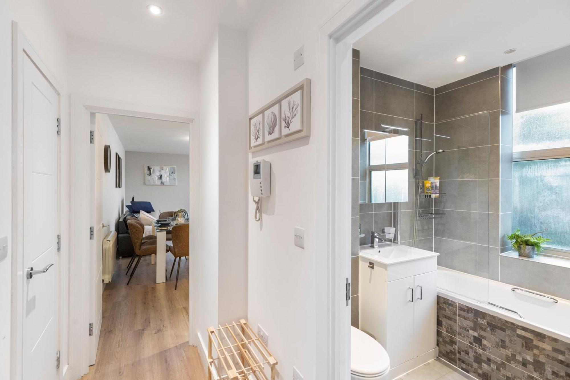 Cosy Retreat In The Heart Of Golders * Londres