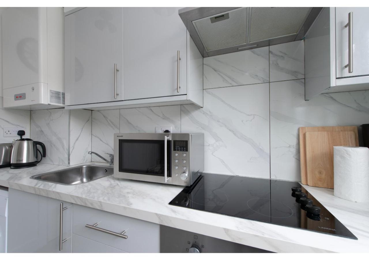 Appartement Splendid And Comfy 1 Bedroom *