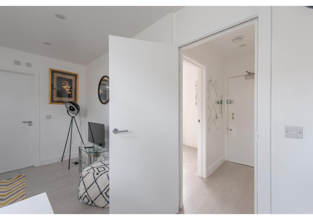 Splendid And Comfy 1 Bedroom Appartement Londen