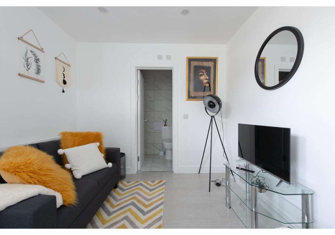 Splendid And Comfy 1 Bedroom Appartement Londen